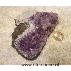 Amethyst Drusenstück mit Calcit